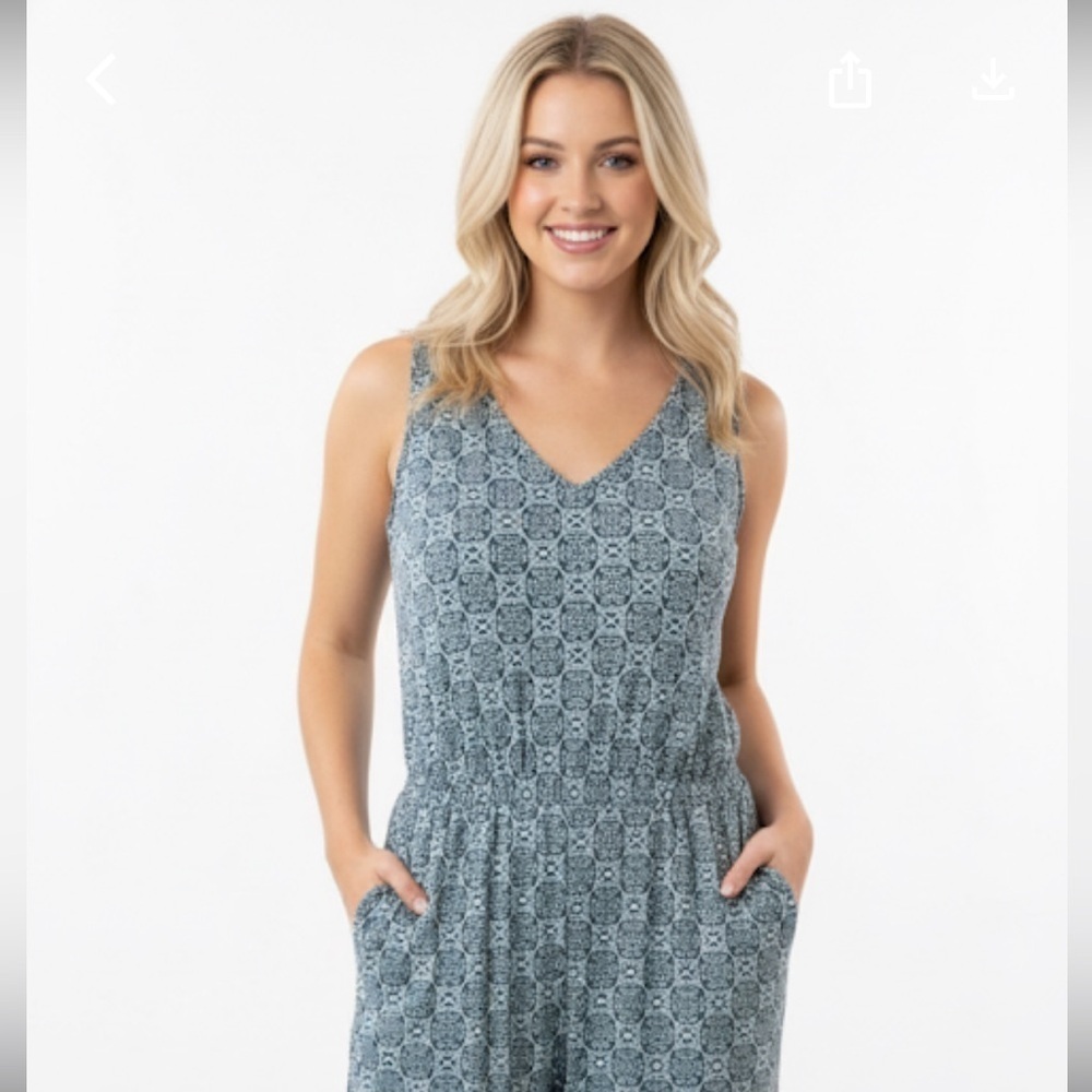 New Directions blue floral pants jumpsuit size XLarge new with tags